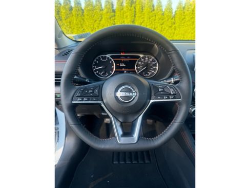 New 2025 Nissan Sentra SR w/ SR Premium Package image 16