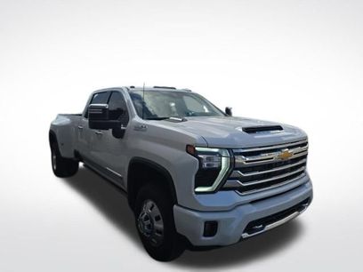 Used 2025 Chevrolet Silverado 3500 High Country w/ Technology Package