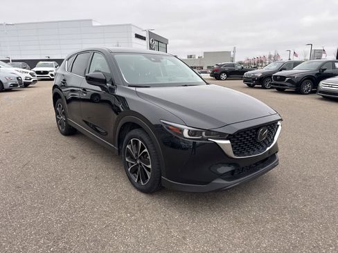 Used 2022 MAZDA CX-5 AWD 2.5 S w/ Premium Plus Pkg image 3
