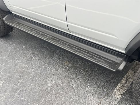 New 2026 Ford Bronco Outer Banks w/ Sasquatch Package image 27