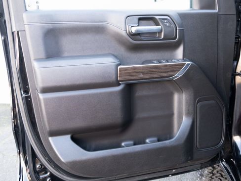 Used 2021 Chevrolet Silverado 1500 RST image 13