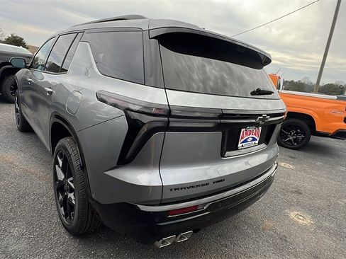 New 2026 Chevrolet Traverse RS image 7