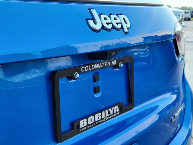 Used 2023 Jeep Compass Limited AWD/4WD image 34