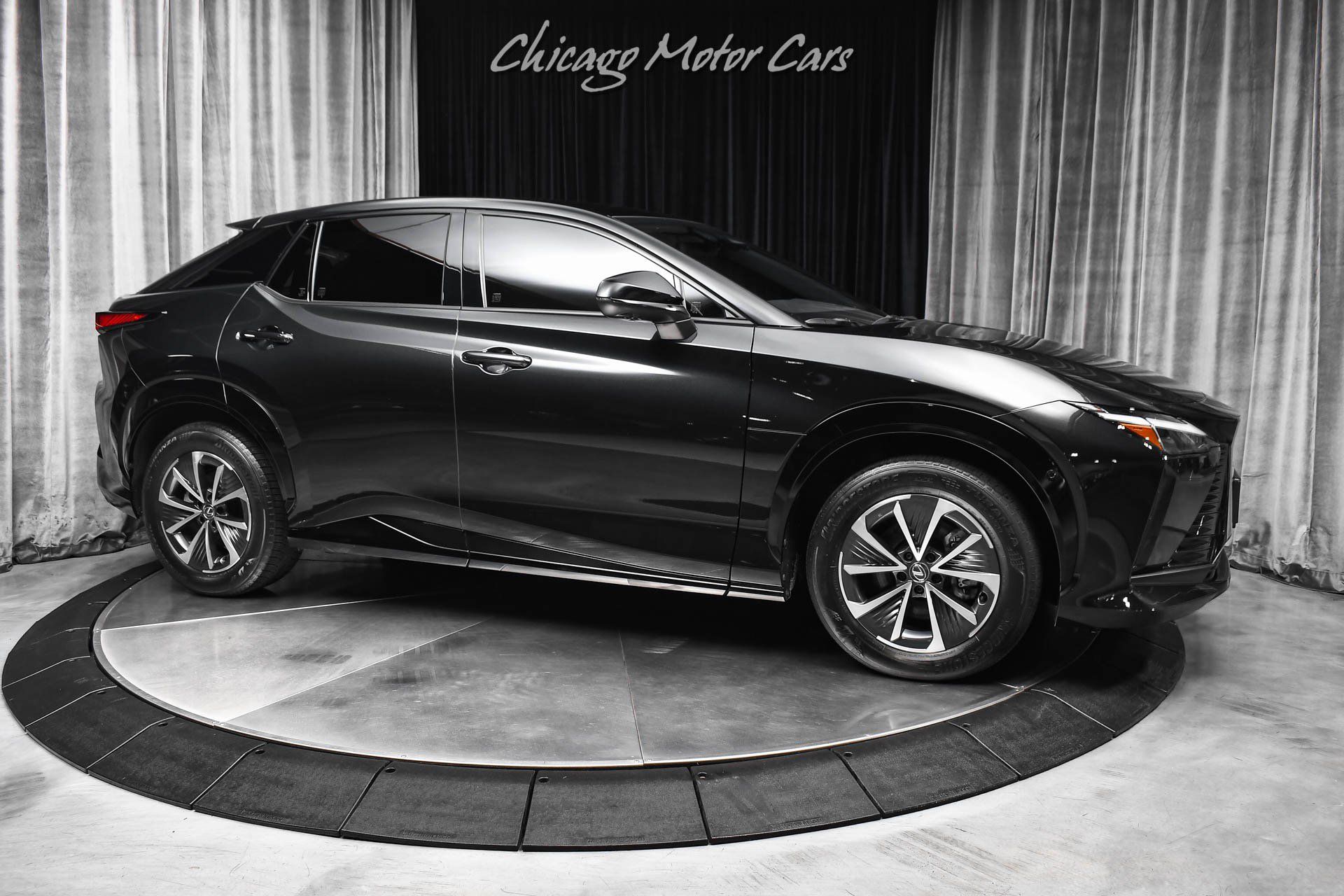 Used 2024 Lexus RZ 450e Premium w/ Technology Package AWD/4WD image 6