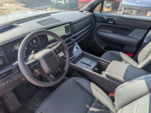 New 2025 Hyundai Santa Fe Calligraphy image 5