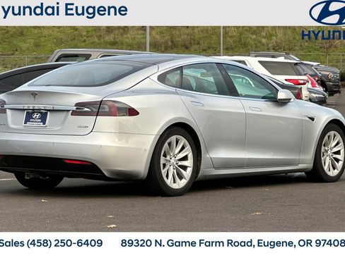 Used 2018 Tesla Model S 100D image 3
