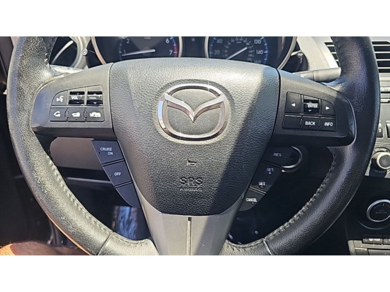 Used 2013 MAZDA MAZDA3 i Touring FWD image 14