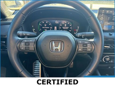 Used 2025 Honda Accord Sport image 5