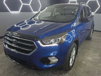 Used 2018 Ford Escape SE w/ SE Sport Appearance Package