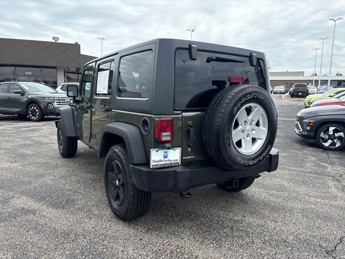 Used 2015 Jeep Wrangler Unlimited Sport w/ Quick Order Package 24S AWD/4WD image 9
