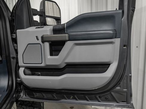 Used 2022 Ford F350 Limited image 47