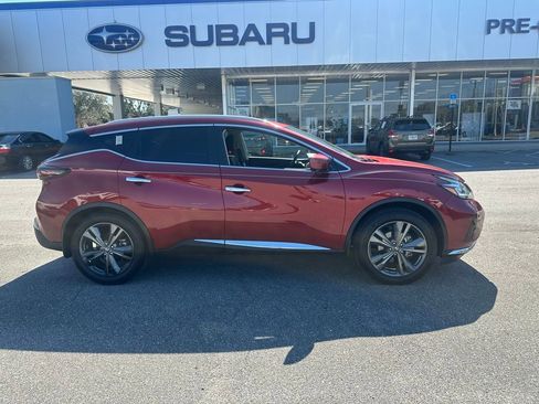 Used 2019 Nissan Murano Platinum w/ Cargo Package image 2