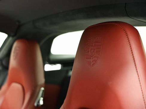 Used 2015 Porsche 911 Targa 4S image 22