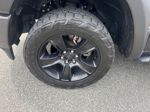 Used 2022 RAM 1500 Big Horn AWD/4WD image 10