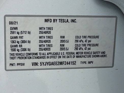 Used 2021 Tesla Model Y Long Range image 27