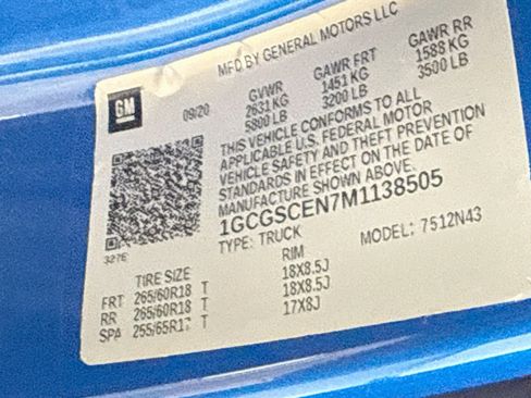 Used 2021 Chevrolet Colorado LT w/ Safety Package RWD image 33