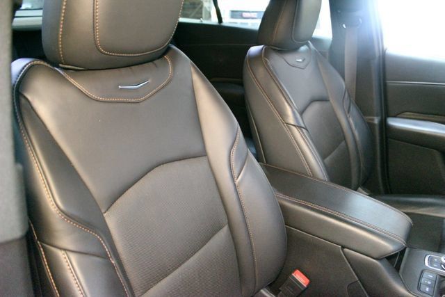 Used 2023 Cadillac XT4 Sport w/ Sun And Sound Package AWD/4WD image 11