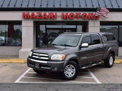 Used 2005 Toyota Tundra SR5 RWD image 2