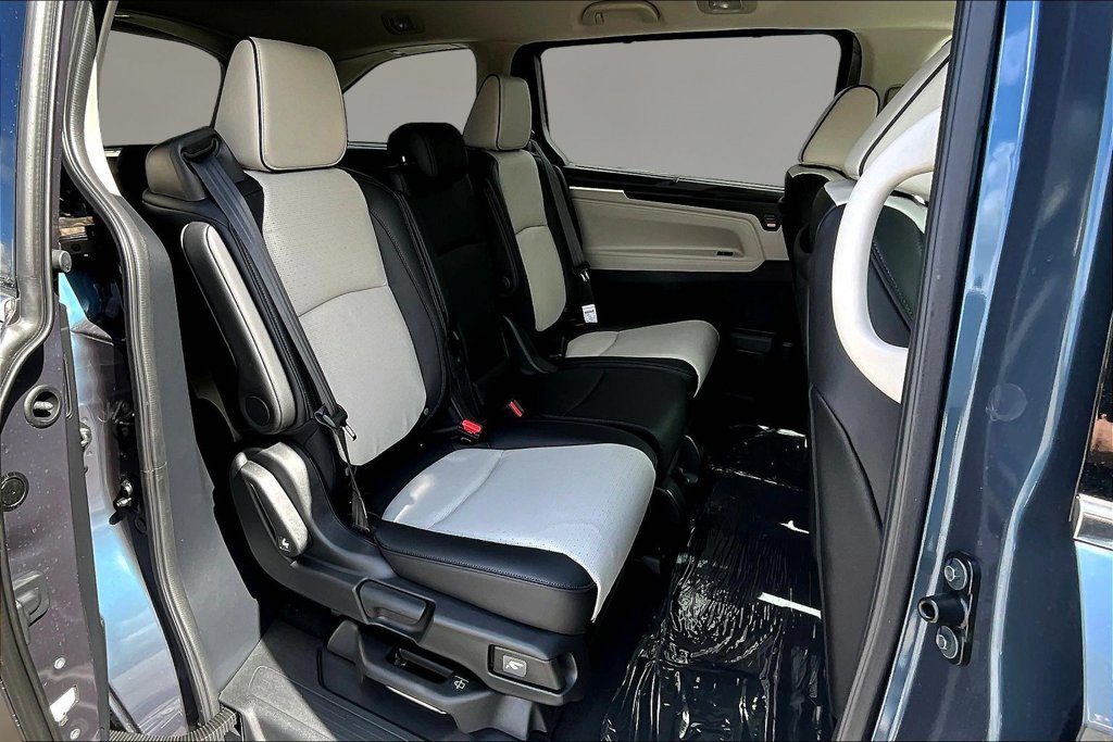 New 2027 Honda Odyssey Elite image 11