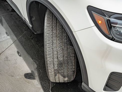 Used 2024 Honda Prologue EX image 44