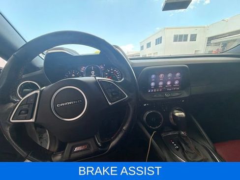 Used 2021 Chevrolet Camaro SS RWD image 4
