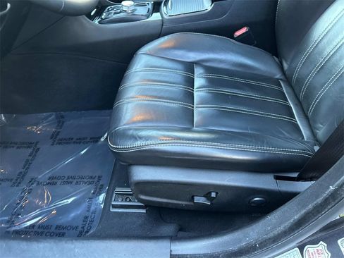 Used 2023 Chrysler 300 S image 21