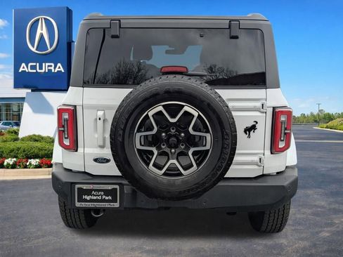 Used 2025 Ford Bronco Outer Banks AWD/4WD image 16