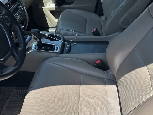 Used 2019 Honda Ridgeline RTL-T image 3