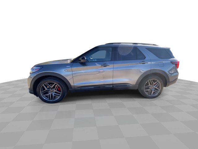 Used 2025 Ford Explorer ST-Line w/ ST-Line Street Pack AWD/4WD image 7
