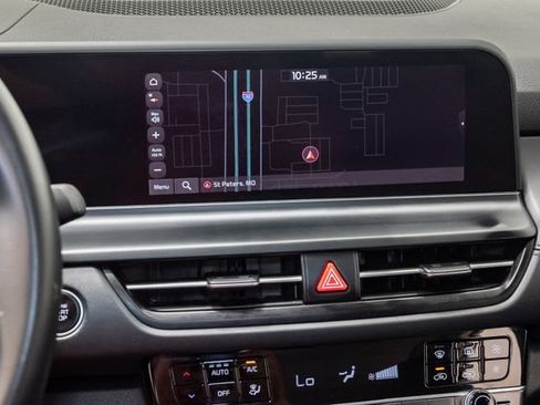 Certified 2024 Kia Seltos EX AWD/4WD image 17