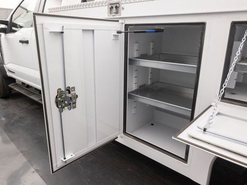 New 2026 Ford F450 XL w/ XL Chrome Package image 25