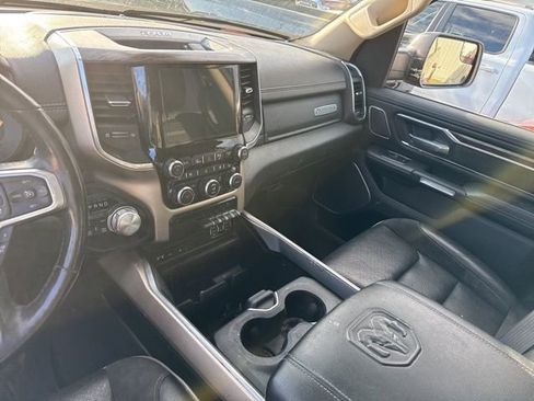 Used 2019 RAM 1500 Laramie image 9