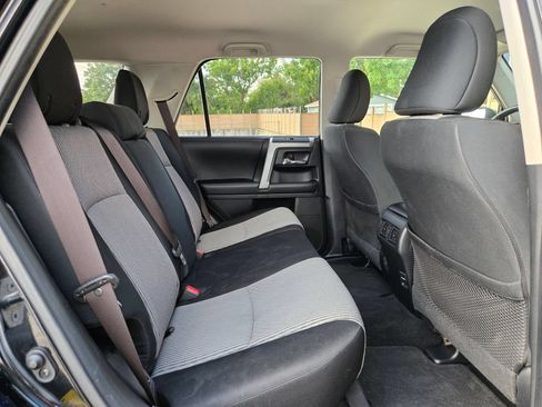 Used 2019 Toyota 4Runner SR5 AWD/4WD image 25