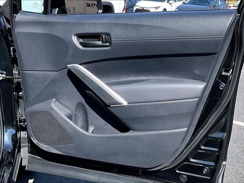 Certified 2026 Toyota Corolla Cross LE image 22