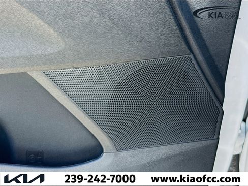 New 2026 Kia Sorento LX image 23