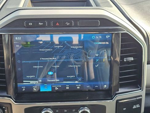 Used 2022 Ford F250 Lariat w/ FX4 Off-Road Package AWD/4WD image 24