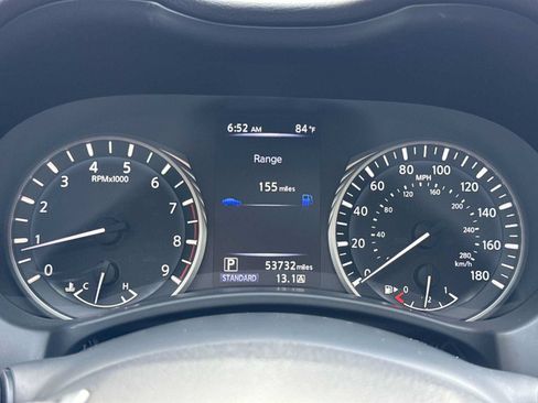 Used 2018 INFINITI Q50 Luxe w/ Cargo Package (L95) RWD image 16