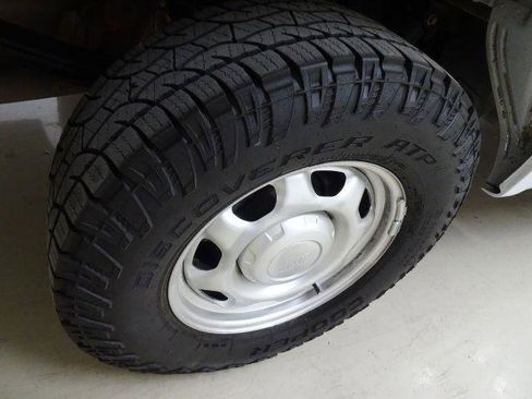 Used 2016 Ford F150 XL w/ XL Power Equipment Group image 8