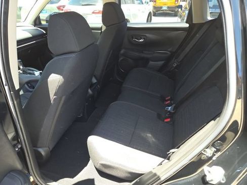 Certified 2024 Honda HR-V LX image 17