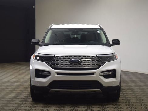 Used 2024 Ford Explorer Limited image 23