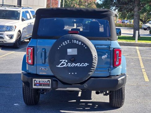 Used 2022 Ford Bronco Outer Banks image 11