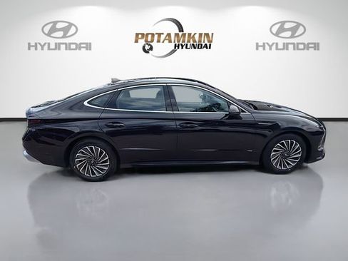 New 2026 Hyundai Sonata SEL FWD image 4