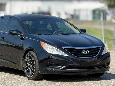 Used 2012 Hyundai Sonata GLS w/ Popular Equipment Pkg FWD image 15