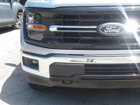 Used 2024 Ford F150 XLT w/ Tow/Haul Package AWD/4WD image 3