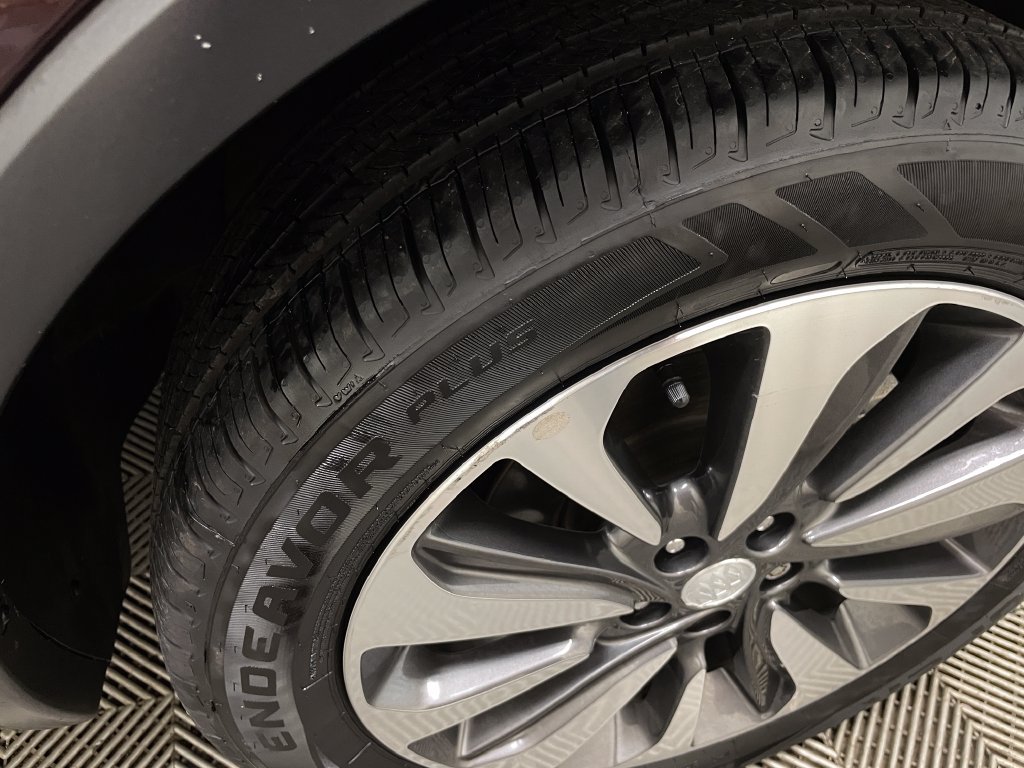 Certified 2018 Buick Encore Preferred FWD image 46