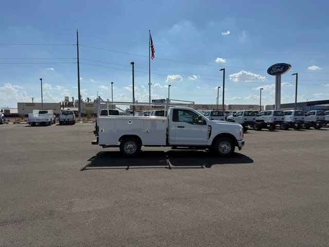 New 2026 Ford F250 XL w/ XL Chrome Package RWD image 2