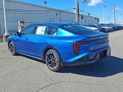 New 2025 Kia K4 GT-Line w/ GT-Line Premium Package image 4