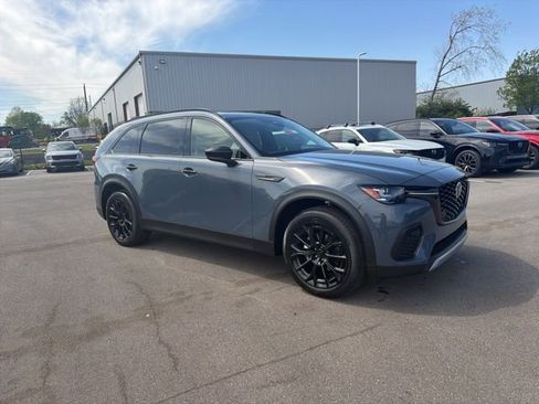 New 2026 MAZDA CX-70 3.3 Turbo w/ Premium Package AWD/4WD image 2