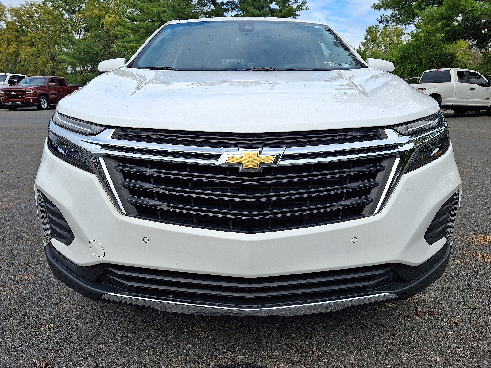 Certified 2024 Chevrolet Equinox LT AWD/4WD image 2