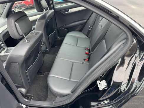 Used 2014 Mercedes-Benz C 250 Sport image 11